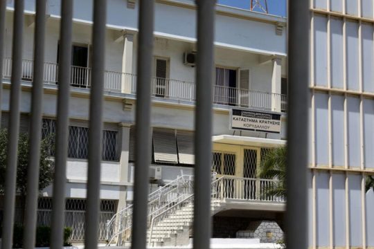 «Κρυφοί» θάνατοι μέσα στις φυλακές Κορυδαλλού